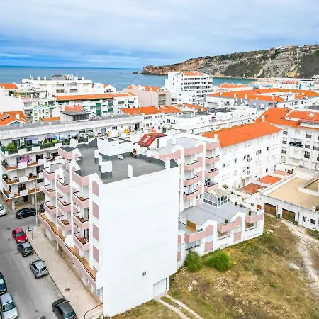 T2 Varanda Do Mar Apartment *