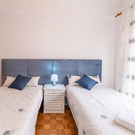 Apartment T2 Nanuco Nazare